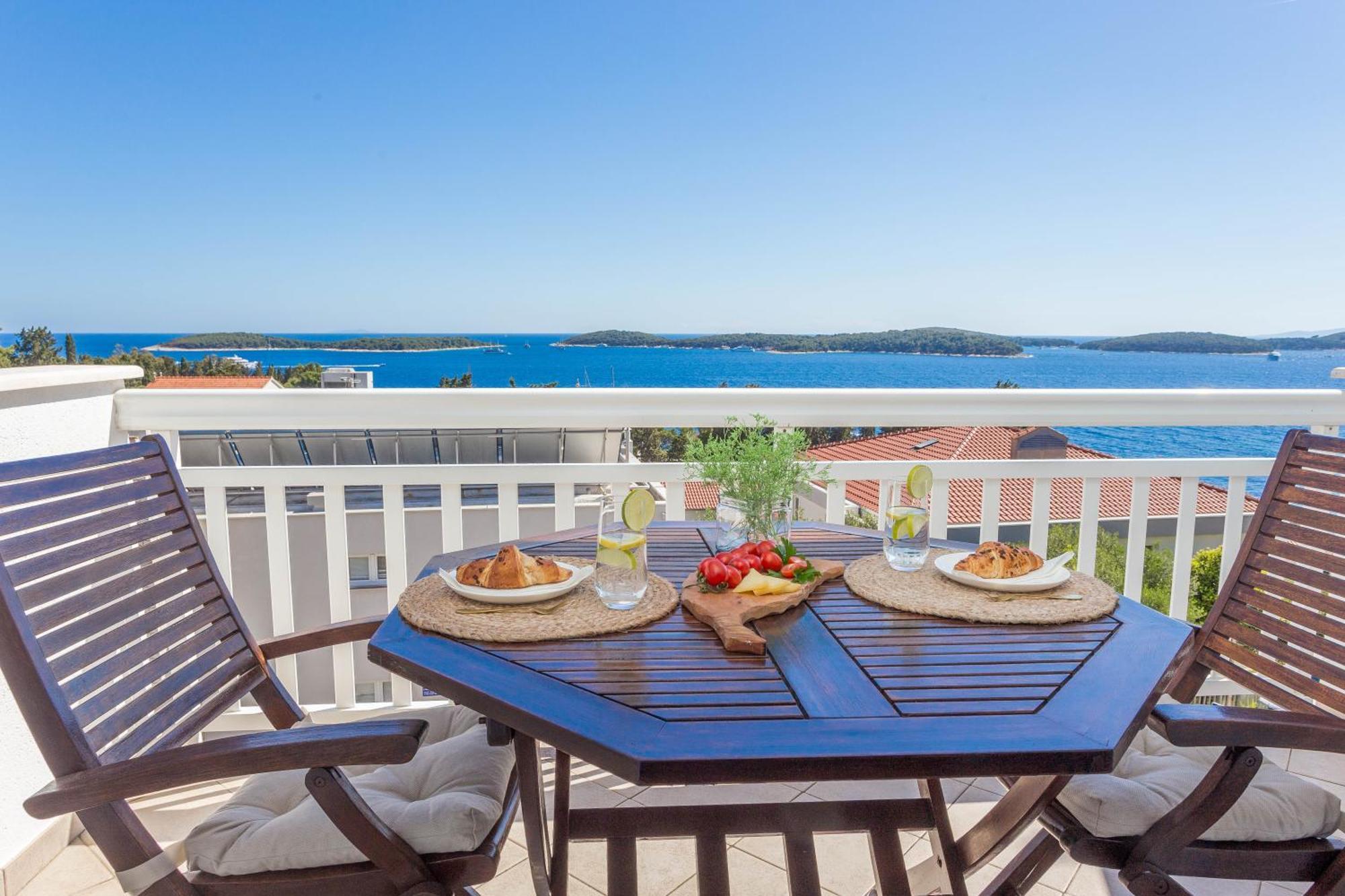 Tia Hvar Top View Apartment Hvar Town Exteriör bild